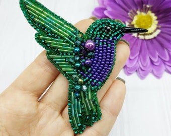 Beaded hummingbird brooch pin embroidered gift for her bird lover jewelry brooch handmade unique gift green and pirple bird colibri pin