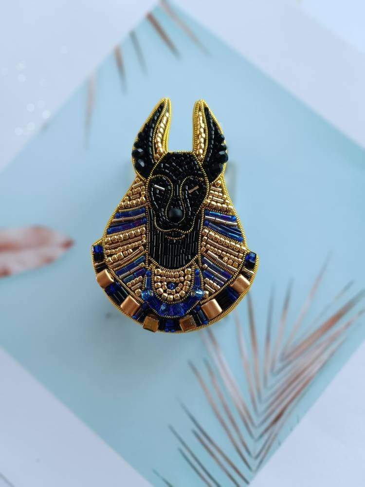 Embroidered Anubis brooch Egyptian god pin beaded jewelry Egyptian mythology unique jewelry gift for her made in Ukraine - Thumbnail 2