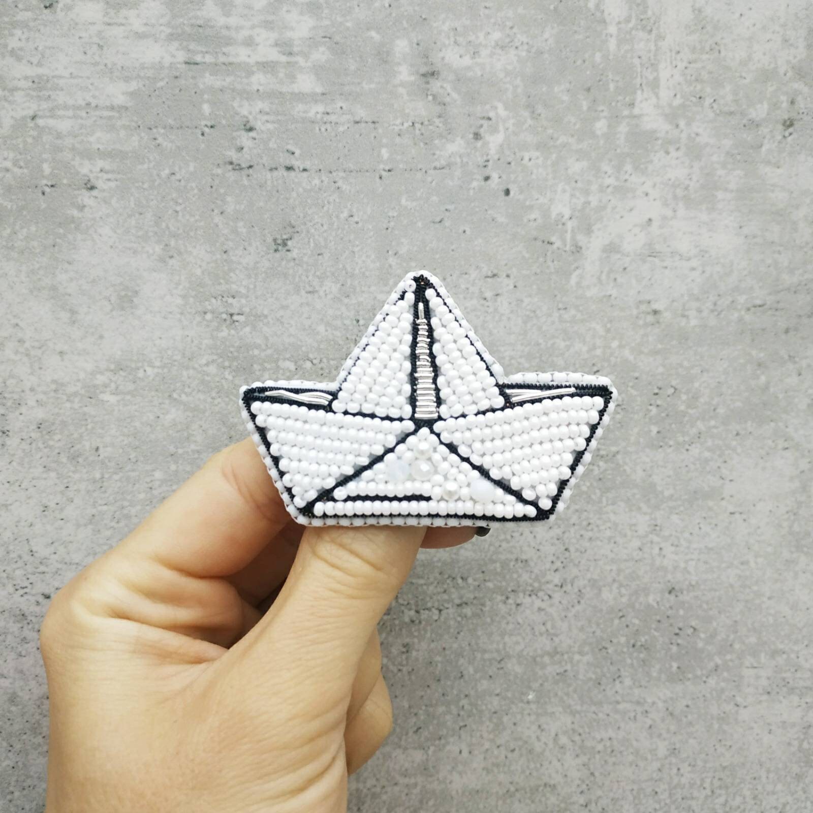 Beaded Origami Ship Brooch minimalistic pin embroidered jewelry gift made in Ukraine - Thumbnail 4