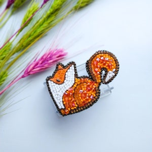 Beaded fox brooch orange fox pin handmade embroidered fox art animal brooch unique jewelry birthday gift for her Christmas gift image 8