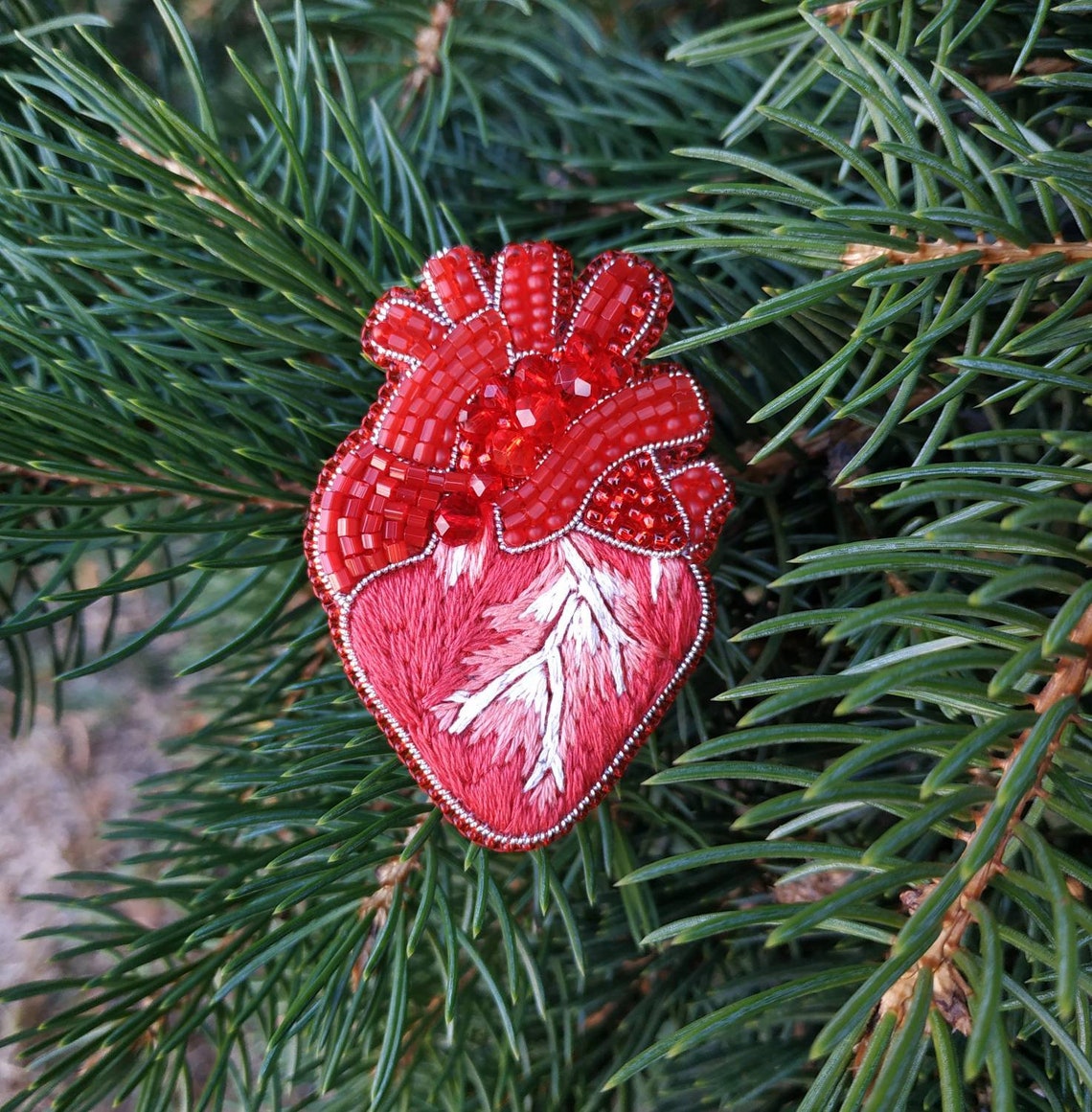 Embroidered Anatomical Heart Pin Beaded Brooch Cardiologist Etsy