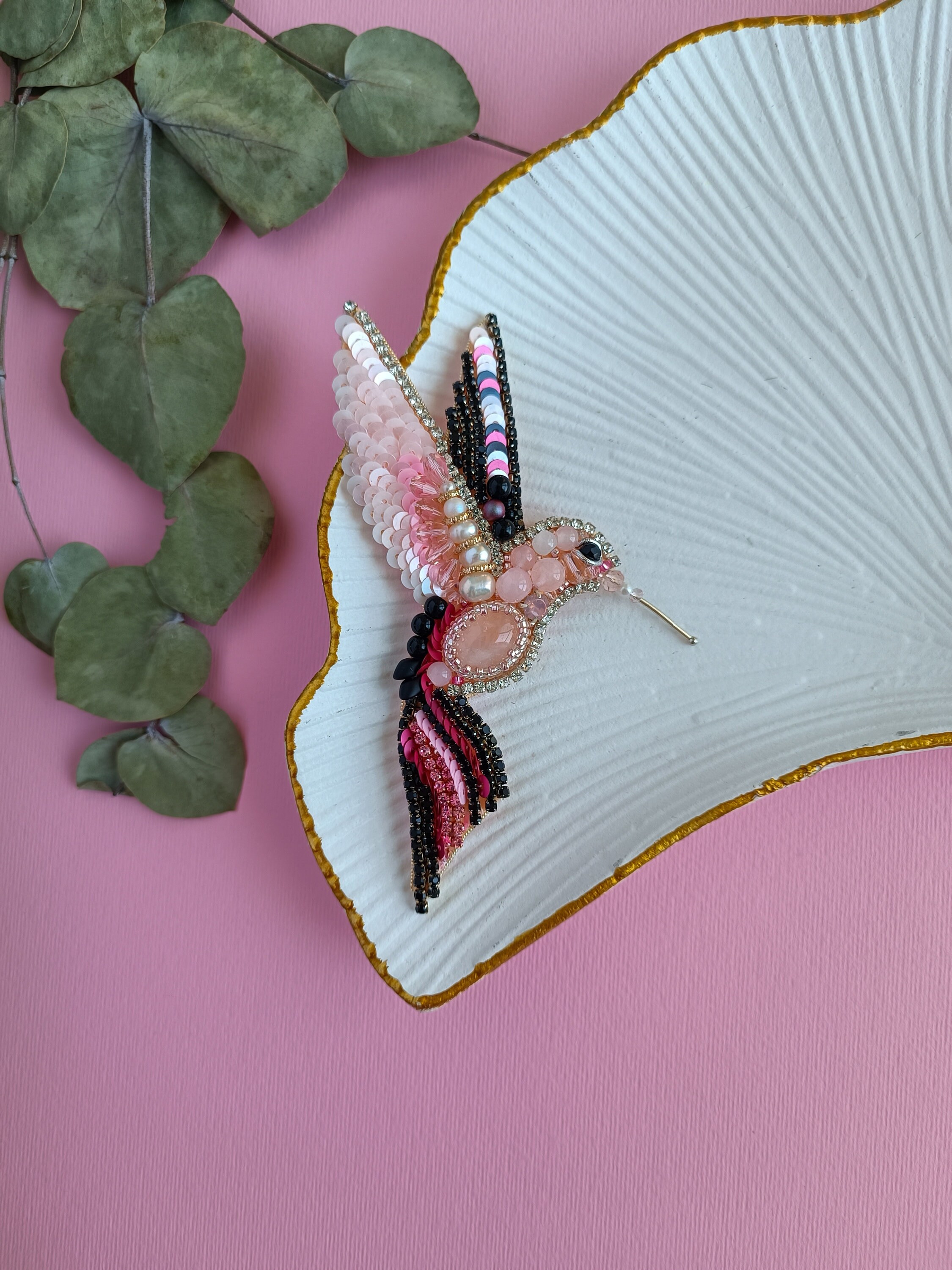 Beaded hummingbird brooch bird pin jewelry embroidered lapel pin colibri brooch handmade gift for her bird lover gift summer accessories - Thumbnail 2