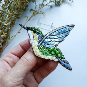 Beaded hummingbird brooch bird pin jewelry embroidered lapel pin colibri brooch handmade gift for her bird lover gift summer accessories image 8