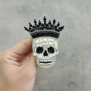Embroidered skull pin beaded skull brooch handmade in Ukraine image 6