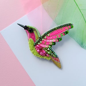 Beaded hummingbird brooch pin embroidered gift for her bird lover jewelry handmade unique gift pink and light green image 9