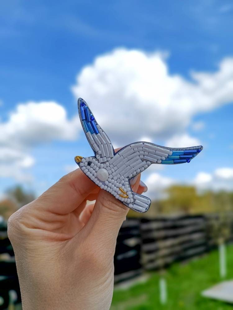 Beaded seagull brooch white bird pin bird jewelry handmade brooch ukraine shop made in Ukraine unique jewelry gift for her - Thumbnail 2