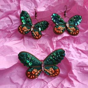 Parure de bijoux brodés composé d'une broche et de boucles d'oreilles, bijoux papillon boucles d'oreilles papillon vert épingle insecte image 9