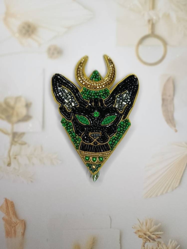 Beaded Bastet brooch egyptian god pin black cat jewelry cat unique gift for her made in Ukraine embroidered jewelry - Thumbnail 6
