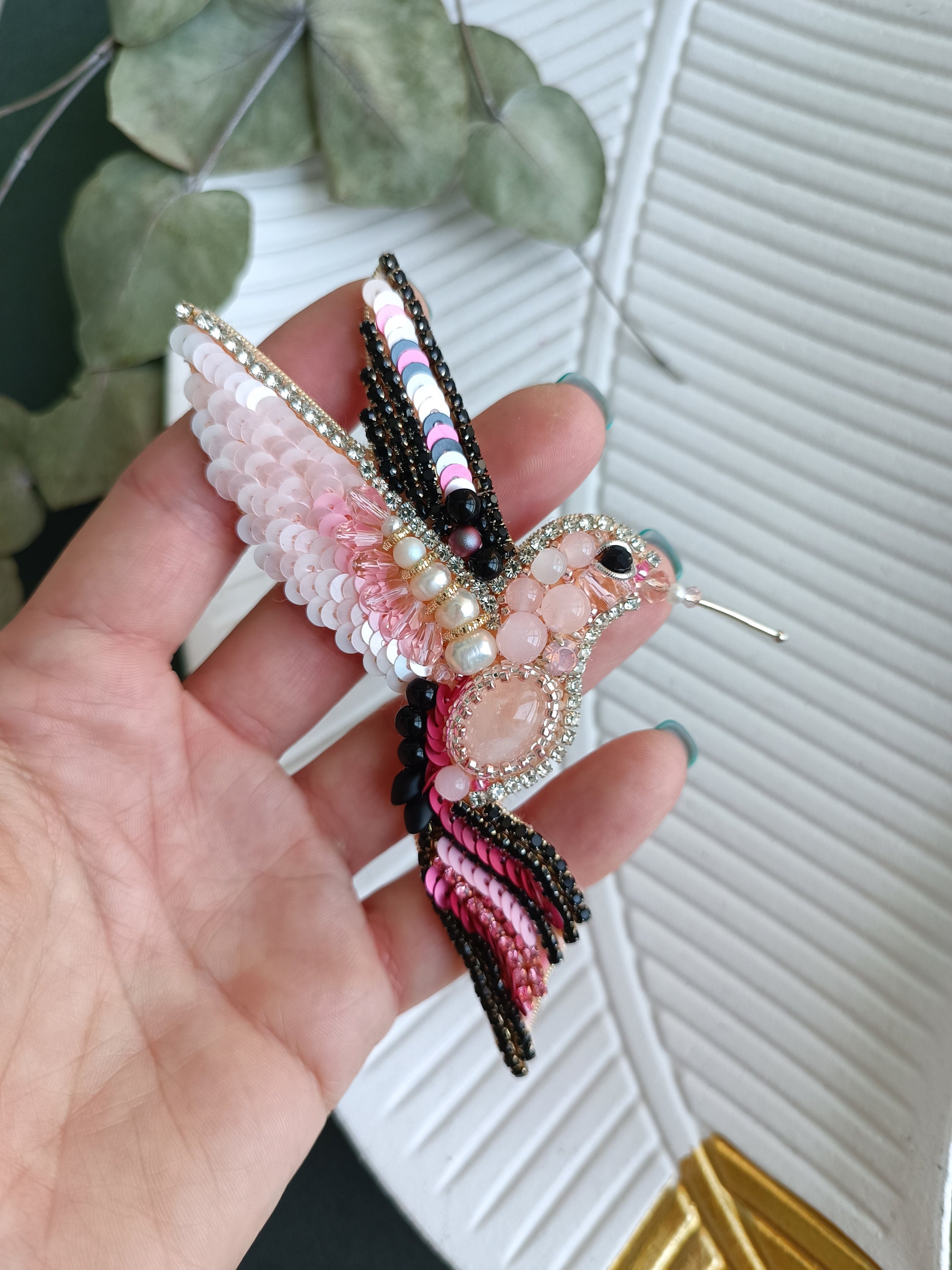 Beaded hummingbird brooch bird pin jewelry embroidered lapel pin colibri brooch handmade gift for her bird lover gift summer accessories - Thumbnail 7
