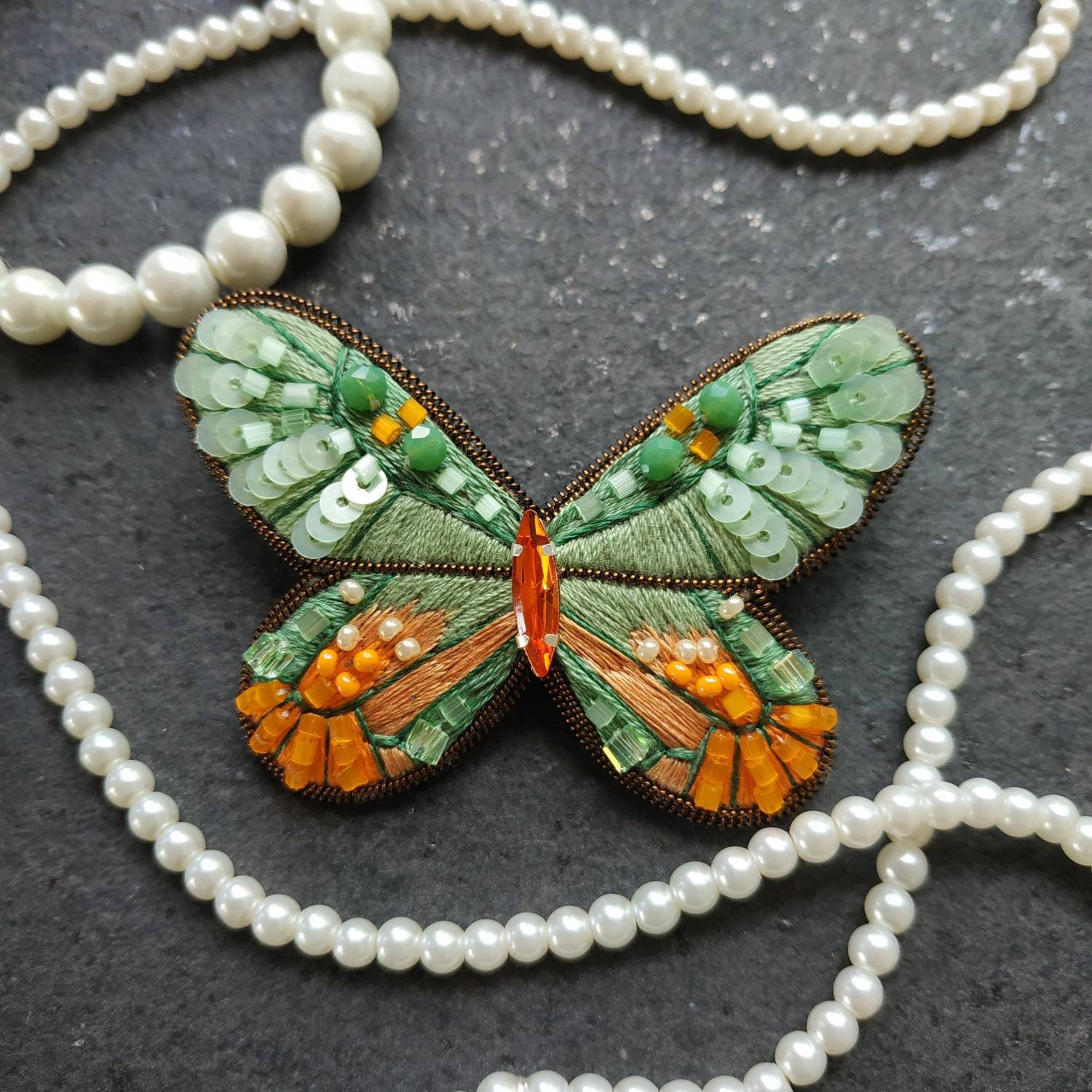 Embroidered butterfly brooch beaded pin - Thumbnail 2