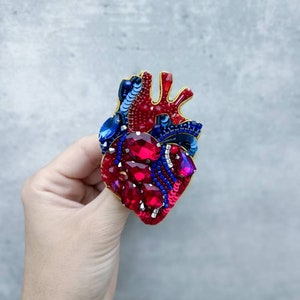Embroidered anatomical heart brooch beaded brooch gift for her Ukrainian shop made in Ukraine handmade jewelry image 1