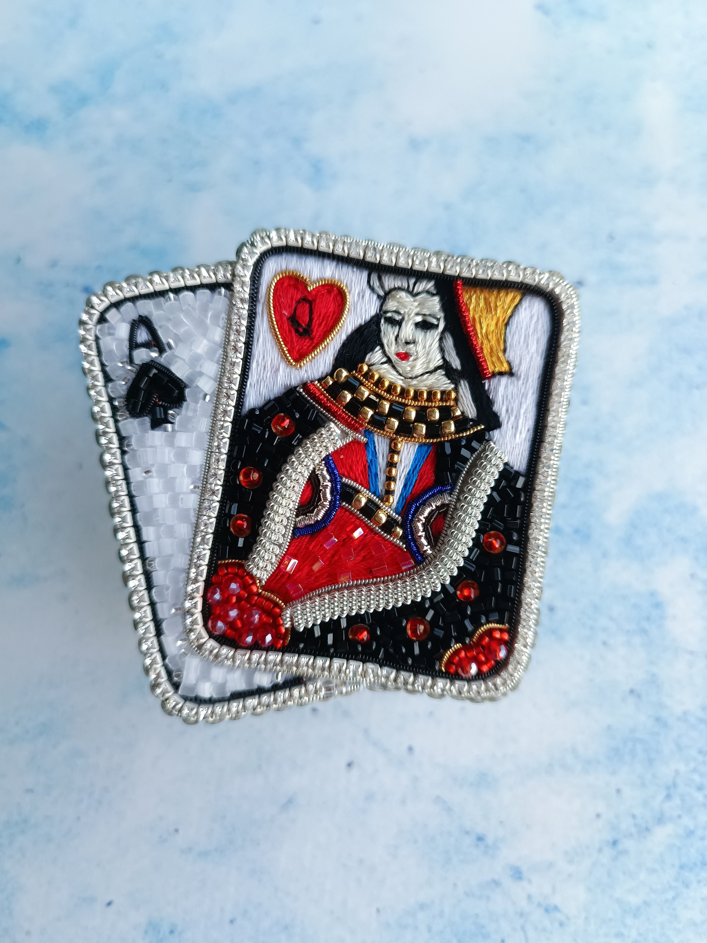 Embroidered seed beads brooch playing cards pin queen of hearts and ace of spades, pocker lover gift handmade, unique gift - Image 1