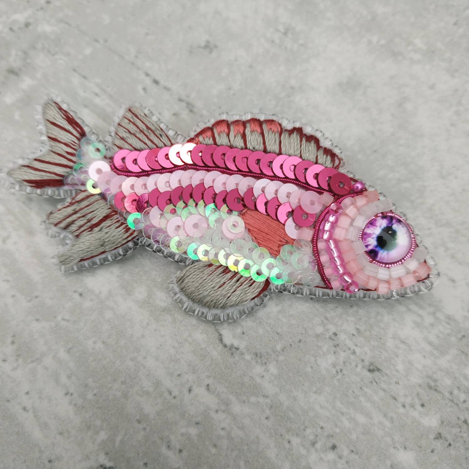 Beaded fish brooch embroidered with silk threads, seed beads and canitelle made in Ukraine - Thumbnail 5