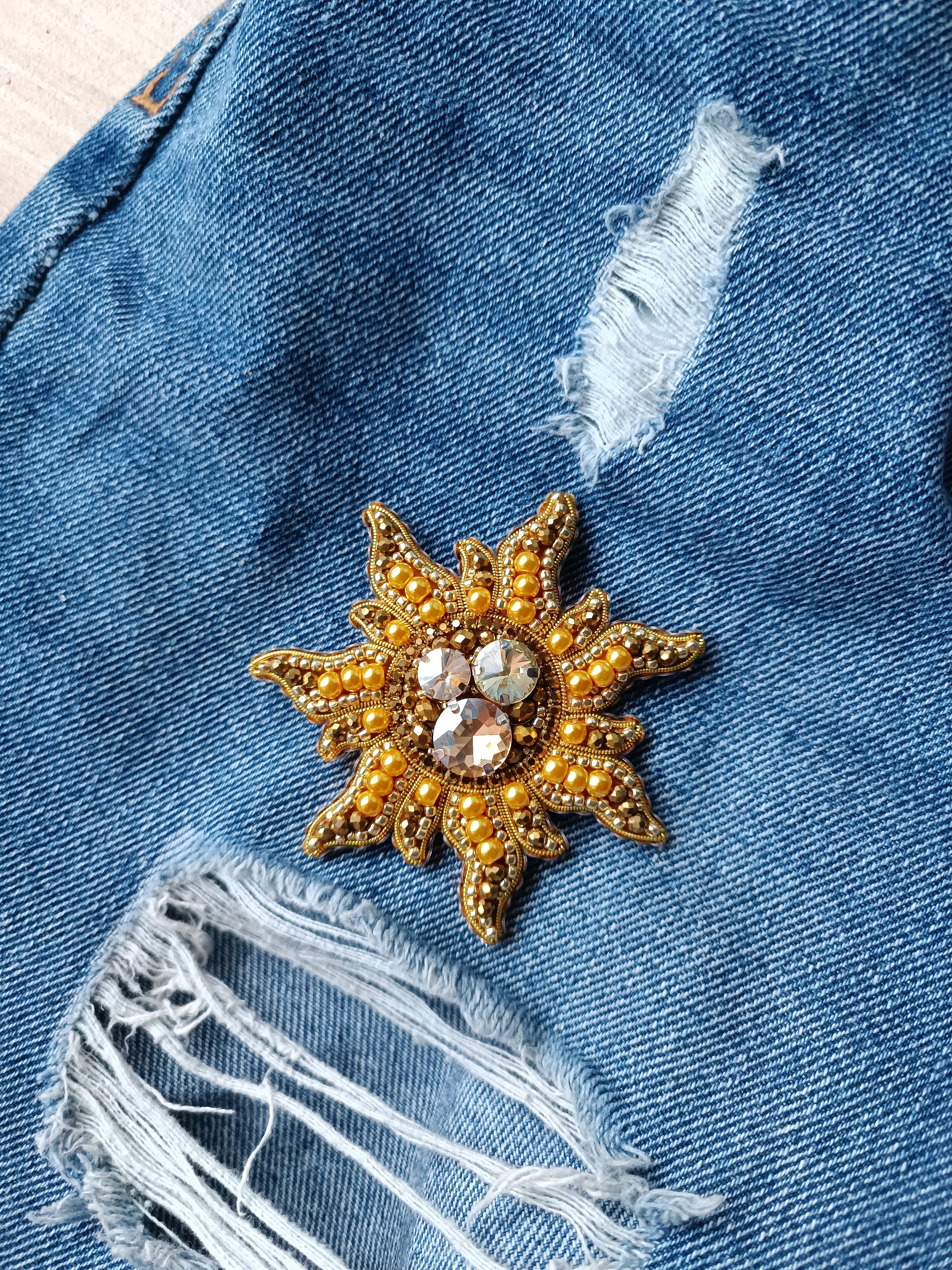 Beaded sun brooch cosmos jewelry cosmic planet pin handmade pin gift for her golden sun - Thumbnail 4