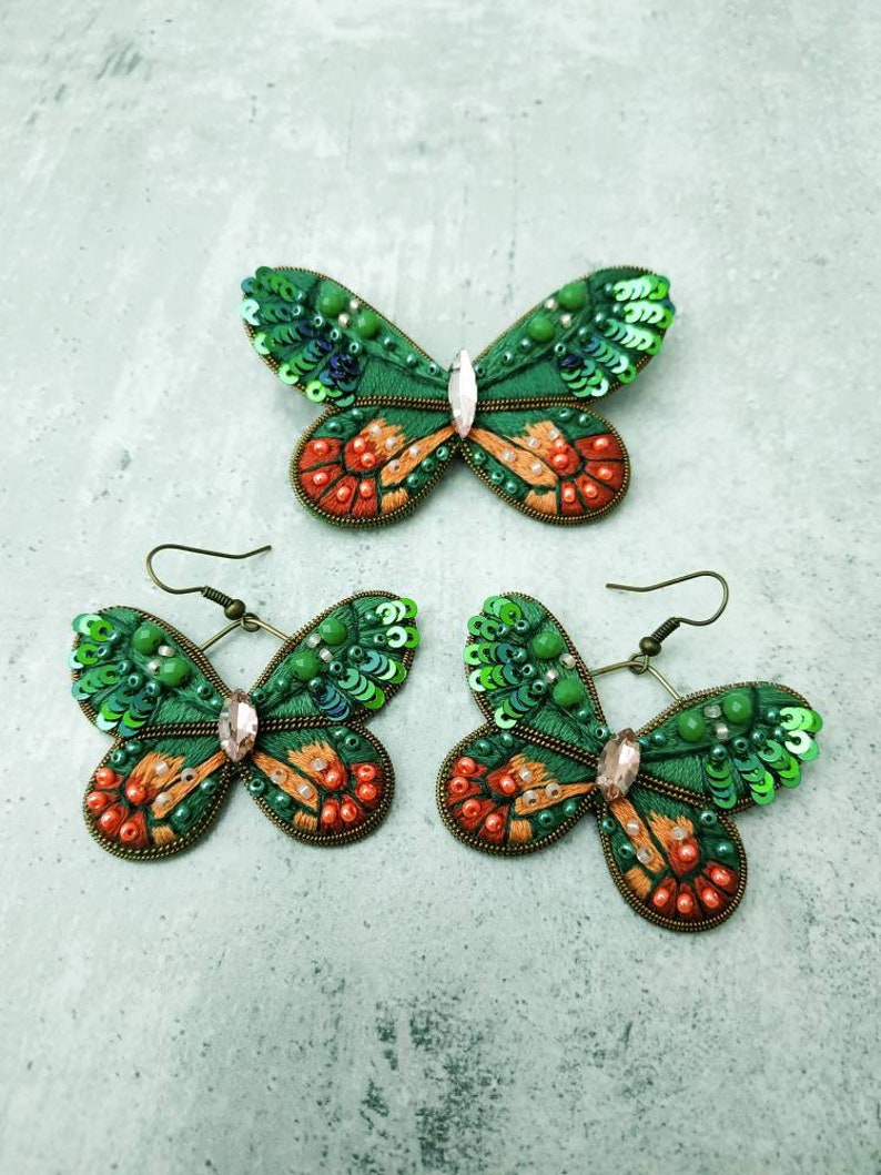 Parure de bijoux brodés composé d'une broche et de boucles d'oreilles, bijoux papillon boucles d'oreilles papillon vert épingle insecte image 4