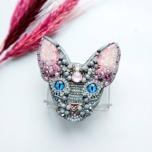 Beaded sphynx cat brooch embroidered bold cat jewelry blue eyed cat pin gift for her seed beaded animal brooch handmade