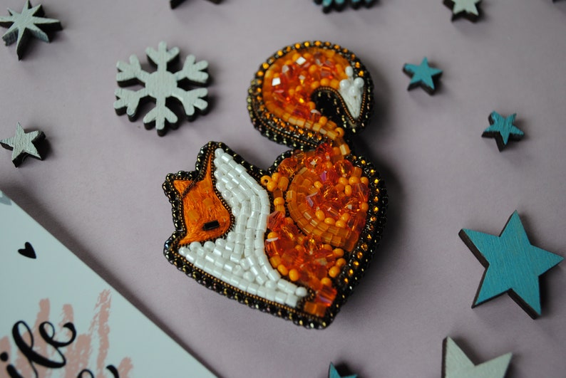 Beaded fox brooch orange fox pin handmade embroidered fox art animal brooch unique jewelry birthday gift for her Christmas gift image 7