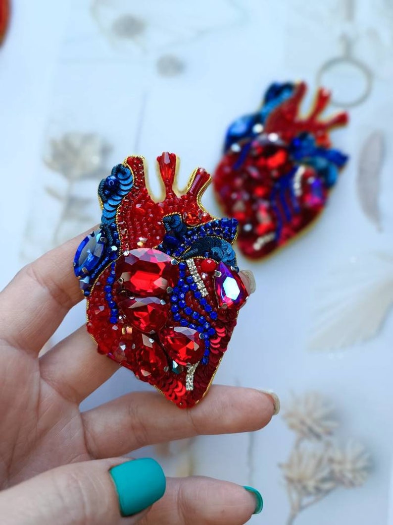 Embroidered anatomical heart brooch beaded brooch gift for her Ukrainian shop made in Ukraine handmade jewelry image 3