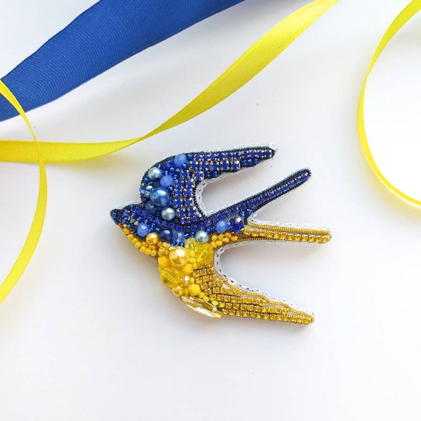 Broche hirondelle en perles faite main avec épingle brodée, symbole de l'Ukraine, couleurs du drapeau ukrainien, bijoux épingle jaune et bleue fabriquée en Ukraine