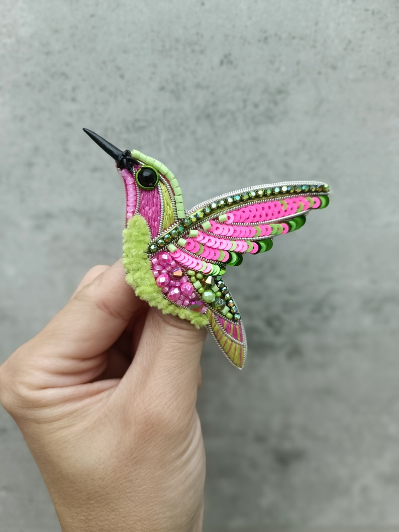 Beaded hummingbird brooch pin embroidered gift for her bird lover jewelry handmade unique gift pink and light green image 6