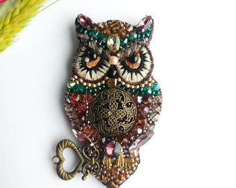 Beaded owl brooch embroidered bird jewelry handmade pin owl lover gift owl embroidered gift for her unique animal pin