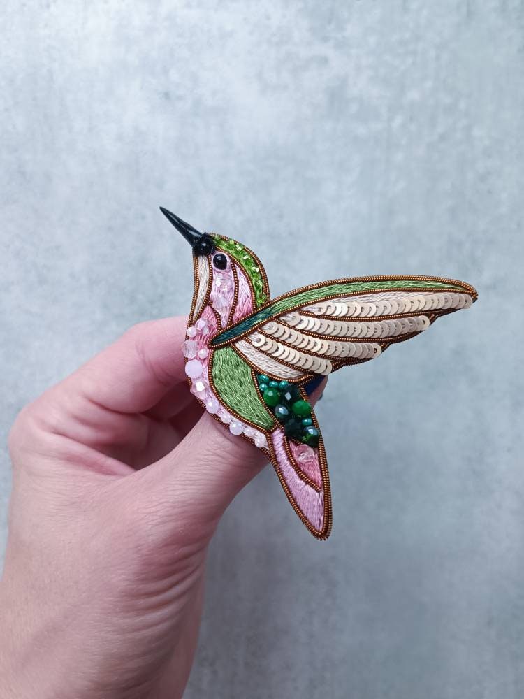 Embroidered bird brooch seed beaded hummingbird pin cotton brooch bird lover gift bird jewelry green bird pin sequins bird gift for her - Thumbnail 5
