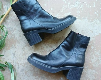 90s chunky boots