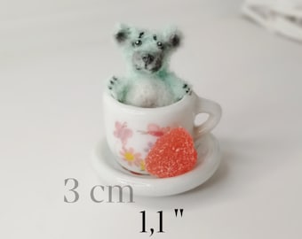 Needle felted miniature teddy bear in a cup/mint/mini toy/doll house/animal figurines/small gift