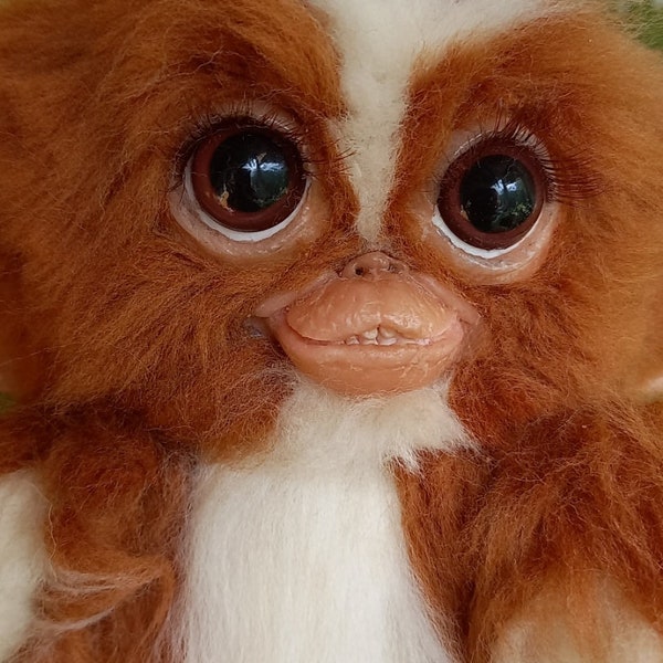 Needle felted miniature Gremlin Gizmo Mogwai doll from the 80's/horror/needle felted animal