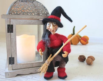 Felted witch/witch artdoll/halloween witch/funny witch doll/witch with broom/halloween decoration/fall decor