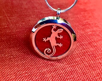 Gecko Aromatherapy Diffuser Necklace for Essential Oils