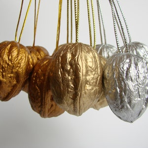 Golden and Silvery Nuts, 10 pcs, Walnuts, Christmas Tree Ornament, Metallic Decoration, Party Favors, Wedding Decorating, Cottage Chic Décor