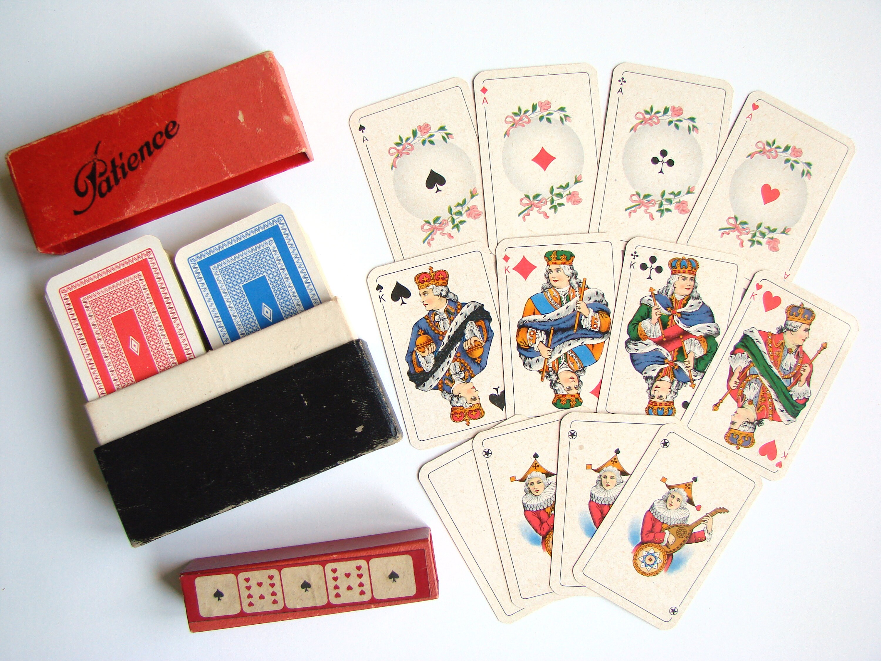 Vintage Collectible Vegas Brand Playing Cards Harbro USA Coating German  Paper