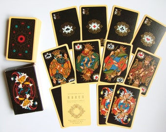 90年代のヴィンテージトランプ、ソビエト時代のトランプゲーム、ロシア