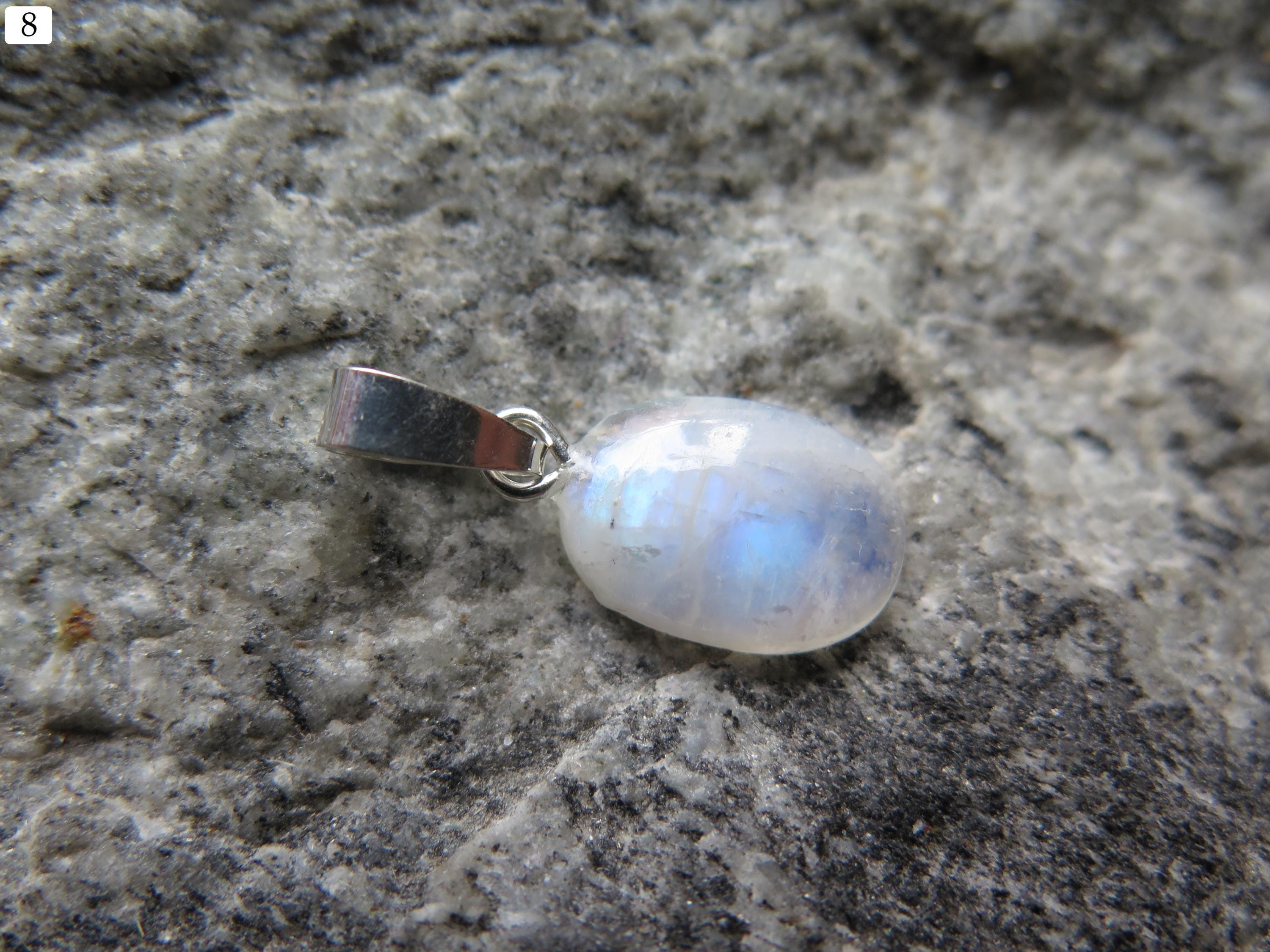 Ciondolo In Argento 925 Con Pietra Di Luna Arcobaleno – 18x13 Mm, Labradorite Bianca, Giochi Di Colore Blu E Bianco - copertina
