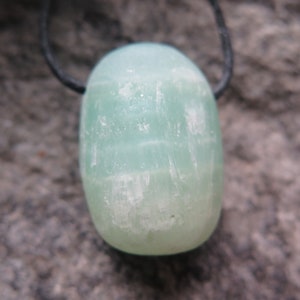 Wonderful Blue Aragonite Pendant inkl. cotton band -different pendants-