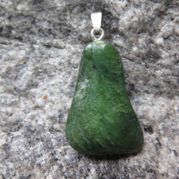 Pendentif magique en jade néphrite, avec argent 925 -différents pendentifs-
