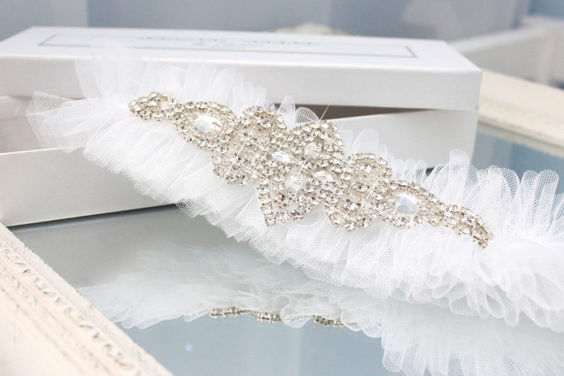 white plus size garter white wedding garter white bling garter white tulle garter white garter crystal garter gatsby style garter