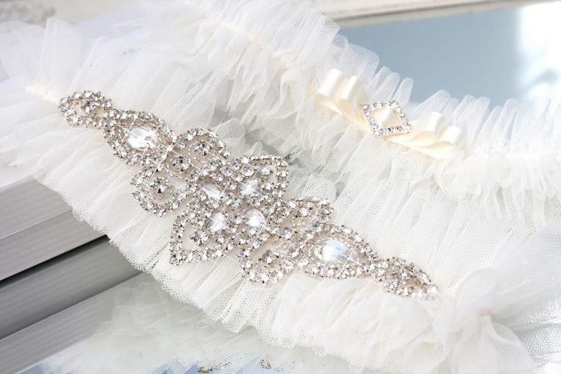 ivory tulle wedding garter set with crystals, ivory bling garter set, ivory gatsby garter set, crystal garter set, ivory tulle garter set image 4