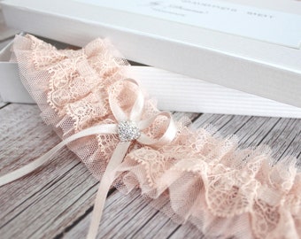 garter, peach lace wedding garter, wedding garter, peach garter, wedding garters, garters for wedding, garters for bride, garter