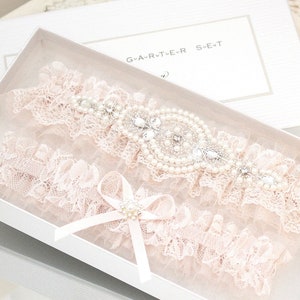 blush pink lace garter set, blush pink tulle garter set, blush pink garter set, blush pink wedding garter set, blush rose wedding garter set image 1