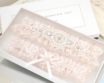 blush pink lace garter set, blush pink tulle garter set, blush pink garter set, blush pink wedding garter set, blush rose wedding garter set