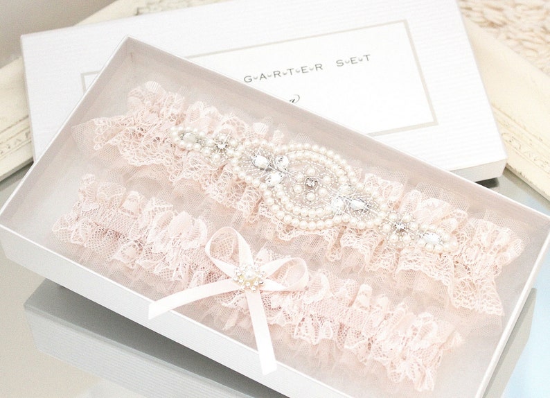 blush pink lace garter set, blush pink tulle garter set, blush pink garter set, blush pink wedding garter set, blush rose wedding garter set image 1