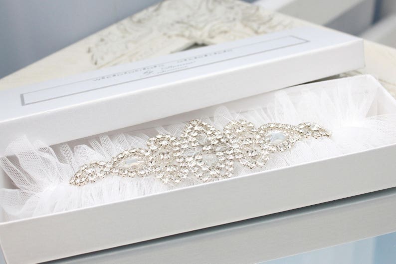 white plus size garter white wedding garter white bling garter white tulle garter white garter crystal garter gatsby style garter