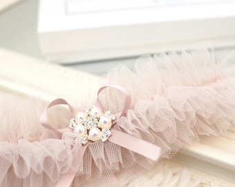 dusty rose tulle wedding garter, dusty pink tulle wedding garter, powder pink tulle wedding garter, rose tulle wedding garter, rose garter