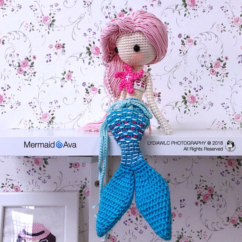 English: Crochet Doll Pattern-Mermaid-Ava艾娃. A crochet doll with 2 look, mermaid or little girl image 6