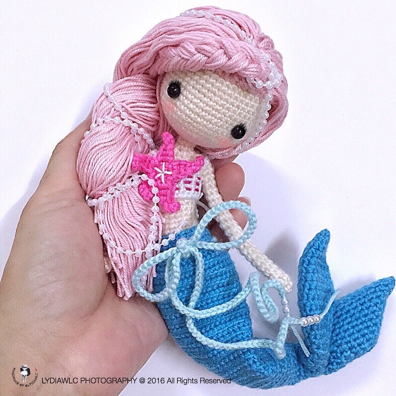 English: Crochet Doll Pattern-Mermaid-Ava艾娃. A crochet doll with 2 look, mermaid or little girl image 3