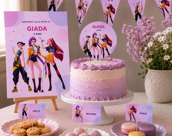 May include: A party decoration set featuring a round cake topper, a rectangular welcome sign, and three food labels with the text GIADA 5 ANNI, DOLCE, BEVANDE, and SNACK. The items display cartoon characters in yellow and purple outfits.