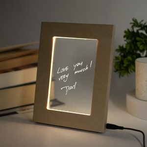 Moldura de caligrafia para filha ou filho Moldura iluminada personalizada Presente de Natal personalizado de pai ou mãe Presente de caligrafia para crianças Decoração de casa