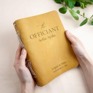 Personalized Wedding Officiant Book -  Officiant Proposal Gift - Leather Officiant Booklet - Wedding Ceremony Book - Officiant Journal